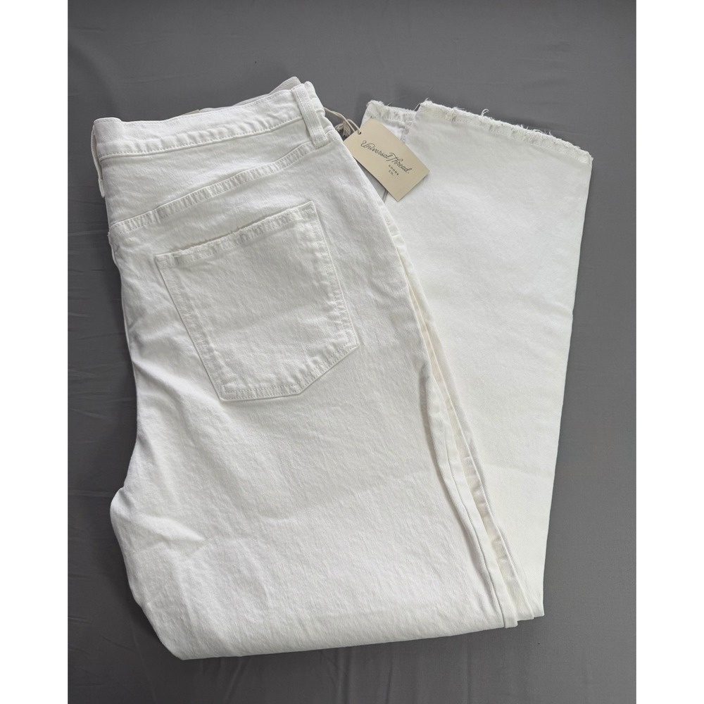 Universal Thread 90s‎ Vintage Straight Jeans White Raw Hem 16R